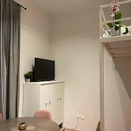 شقة Hanna&rita In The Centre Lonyay 42a 3rd Floor In The Back Yard *